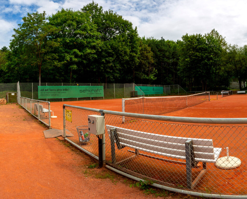 Ronny-Edelstein-Design-MediaSlider_1200x800-Marienburger-Sport-Club-MSC-Virtual_Tour-3-3